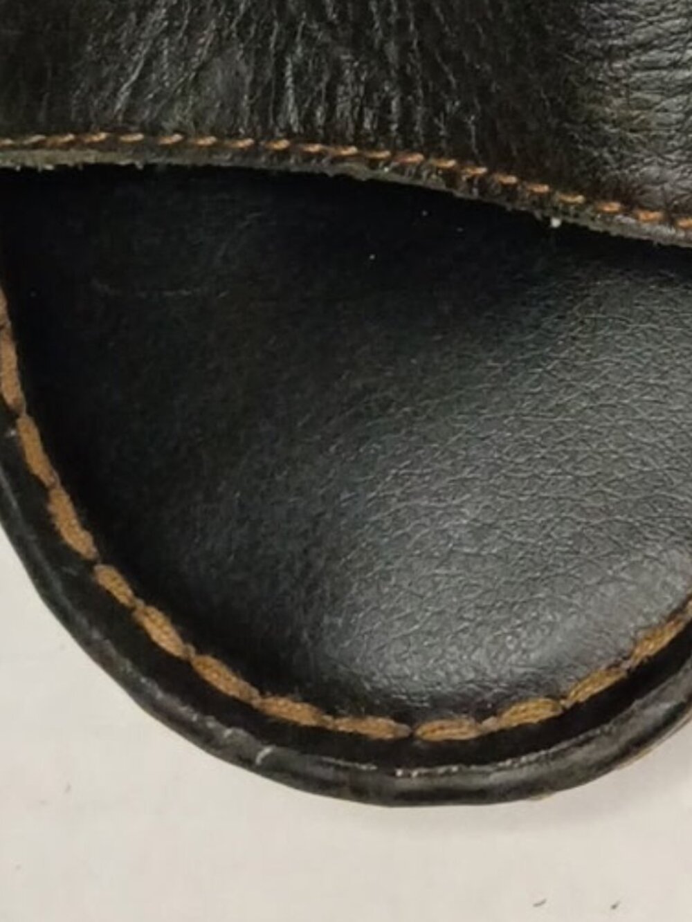 b.o.c. Born Concept Black Leather Crisscross Slide Sandals Size 8 - Picture 11 of 11